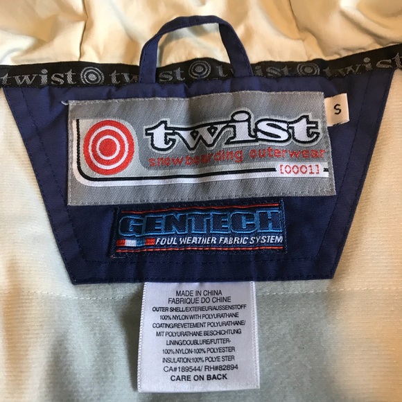 Snowboarding Jacket - Picture 2 of 7